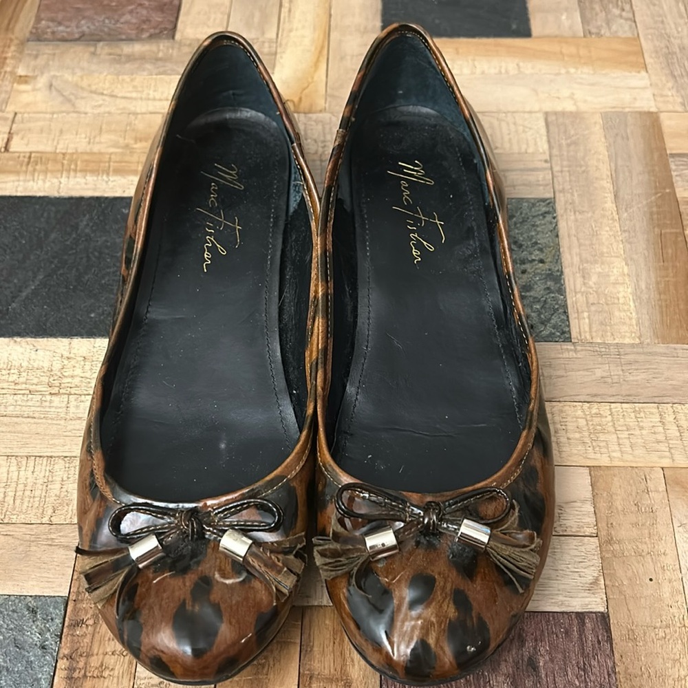 Marc Fisher Slip On Pointed Toe With Bow Detail Shoe Size 9.5
